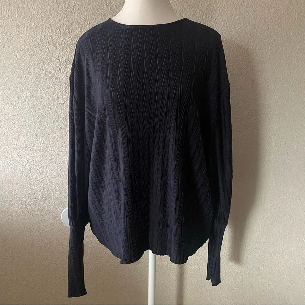 Zara Basic Textured Blouse Top Womens S Navy Blue Long Sleeve Abstract Warm Cozy - Picture 4 of 13